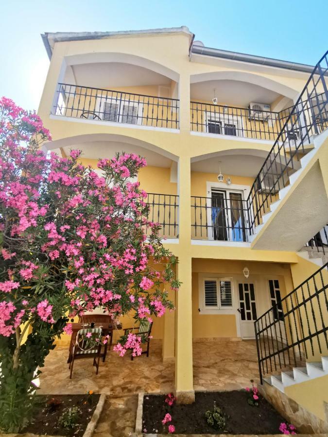 Green Garden Apartment Vodice Exterior photo
