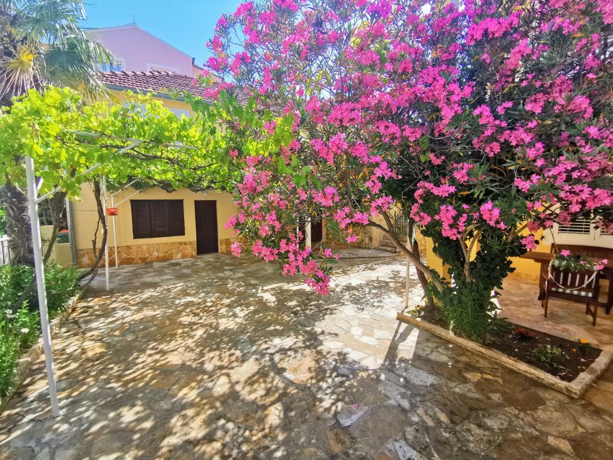Green Garden Apartment Vodice Exterior photo
